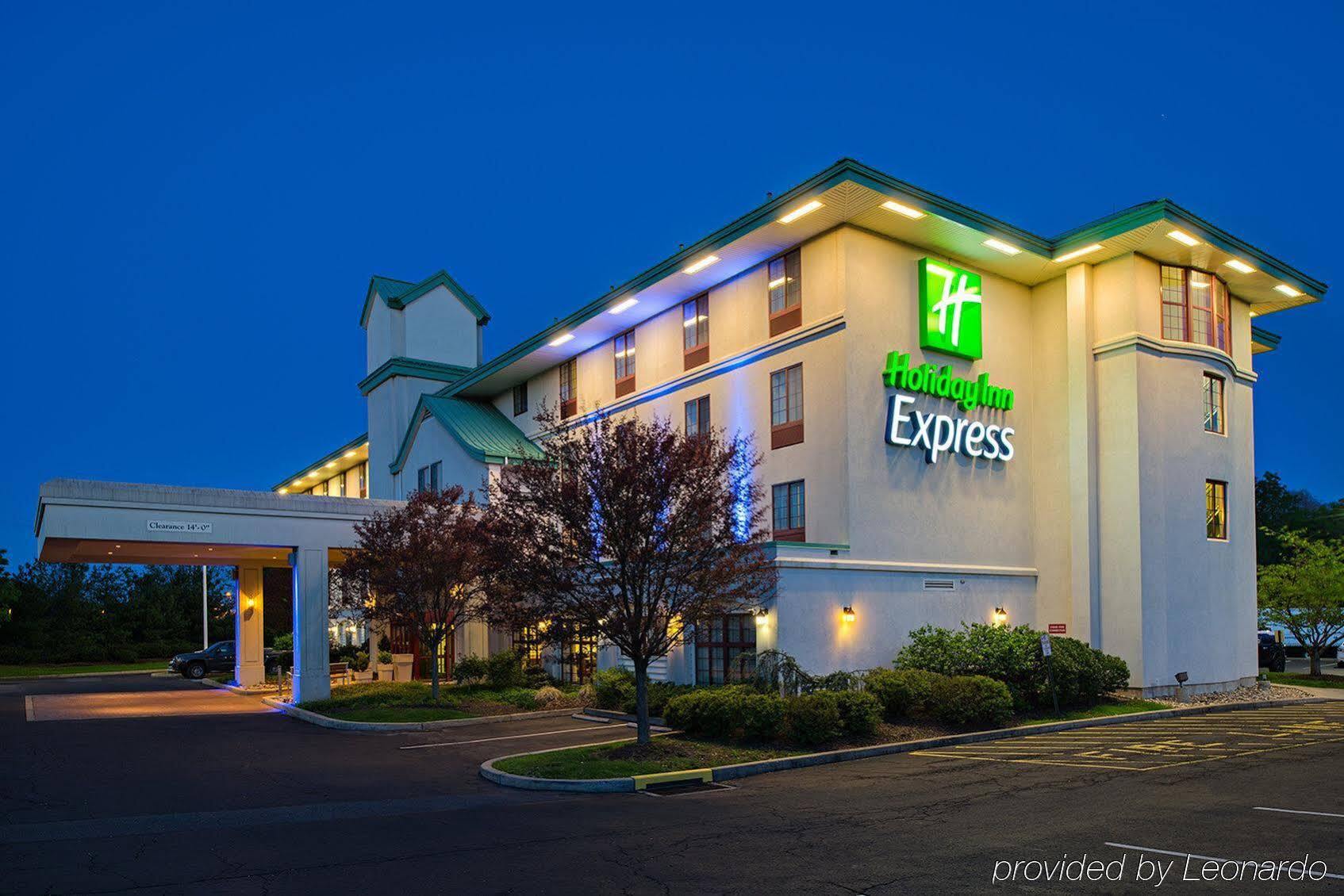 Holiday Inn Express Philadelphia Ne - Langhorne By Ihg Kültér fotó